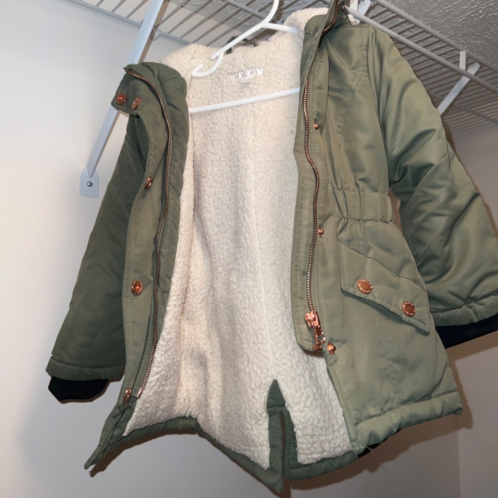 Winter jacket - Picture 4 of 4